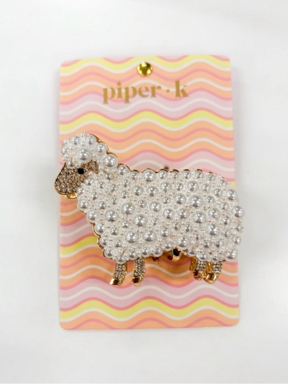 NWT ⚜️🐑⚜️ Piper K Pearled Sheep Metal Claw Hair Clip